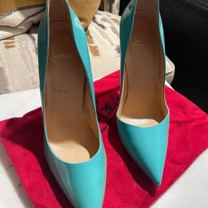 Christian Louboutin Aqua So Kate’s these run small